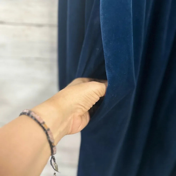 Vintage JCPenney Delicates Velour Elegant Long Gown/Robe - Picture 6 of 7